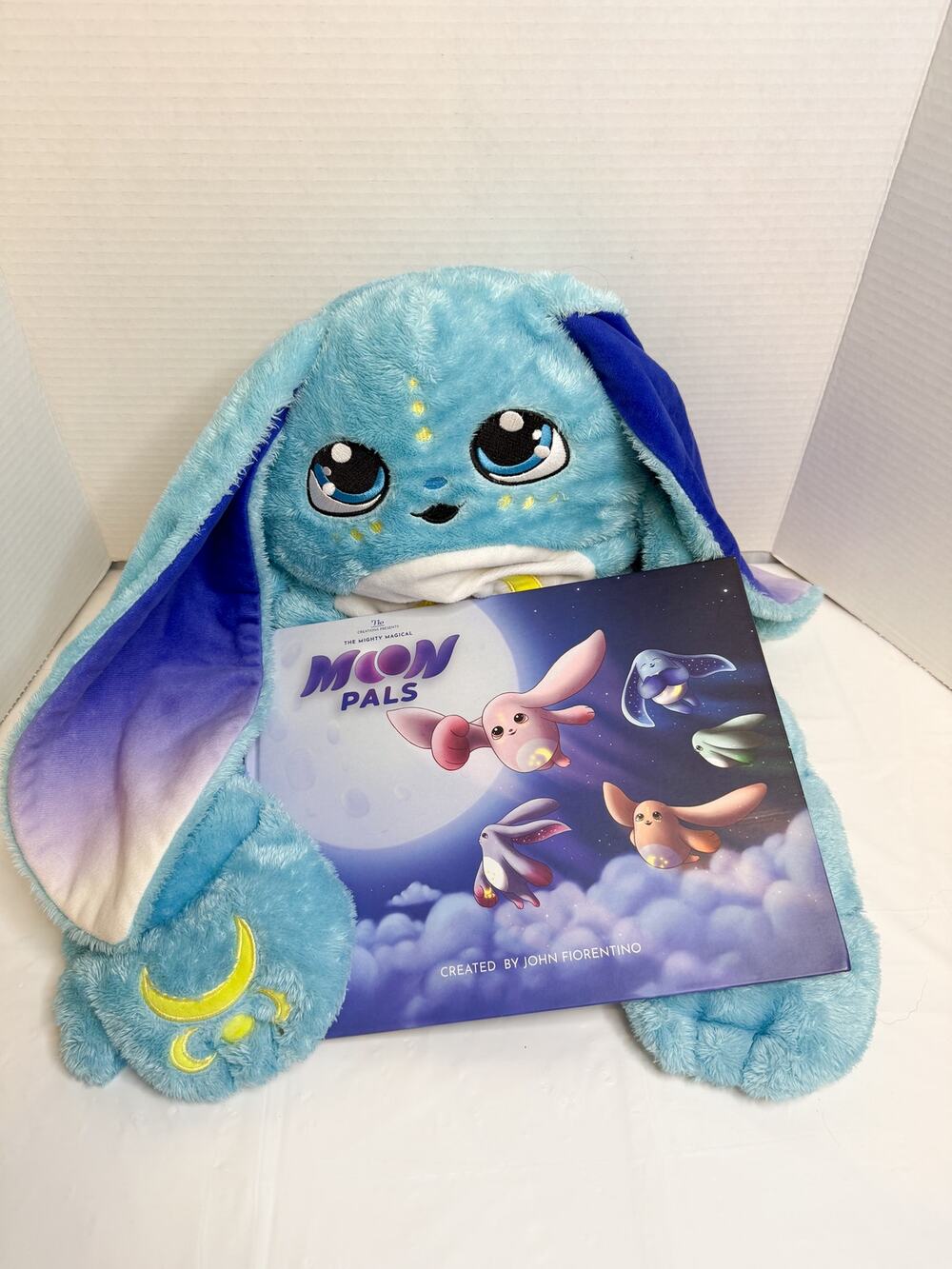 Moon Pals "Bo" Weighted Plush + Book Set